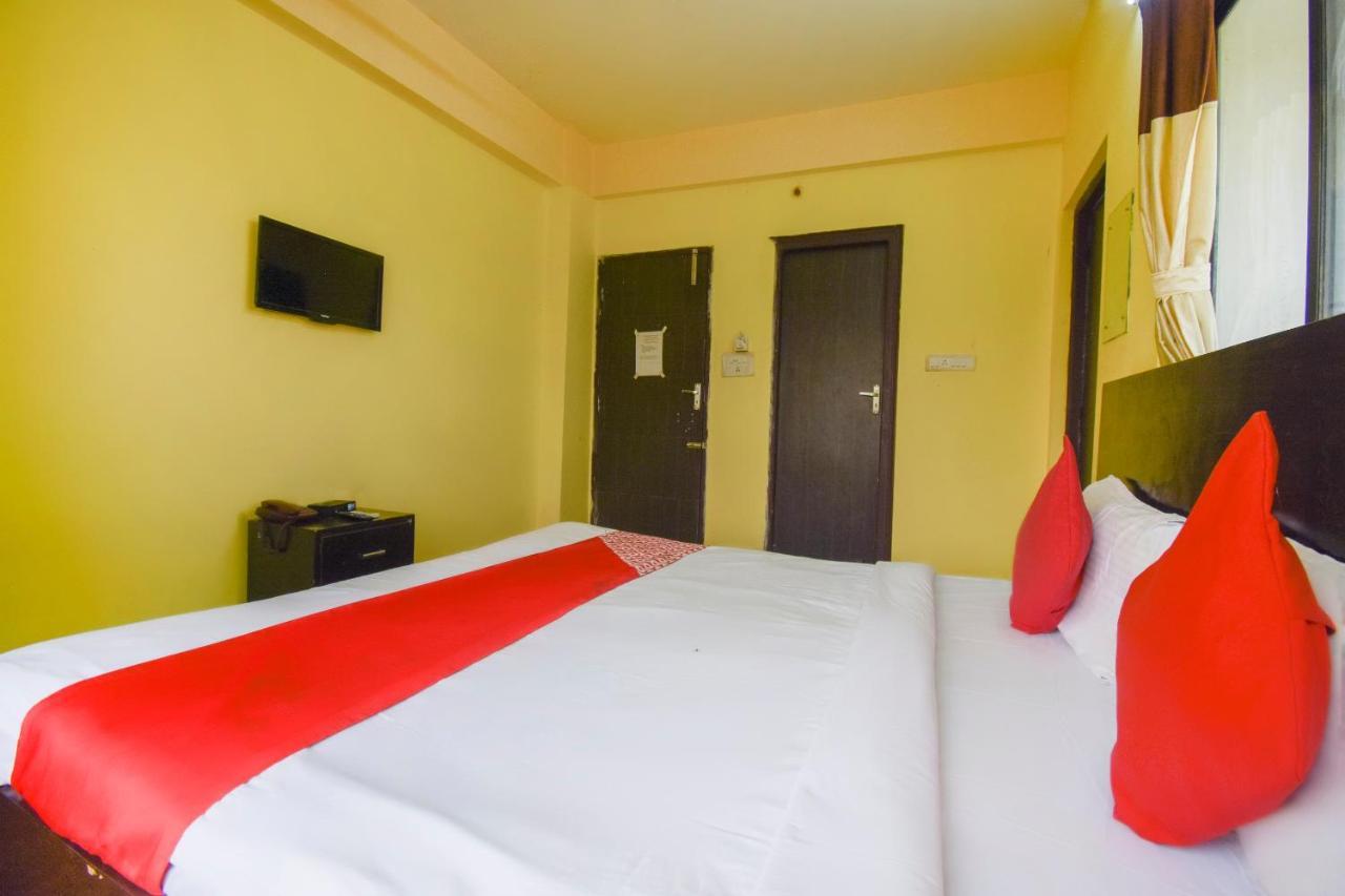 Hotel Oyo Flagship 72260 Seema International Gauripur Exterior foto