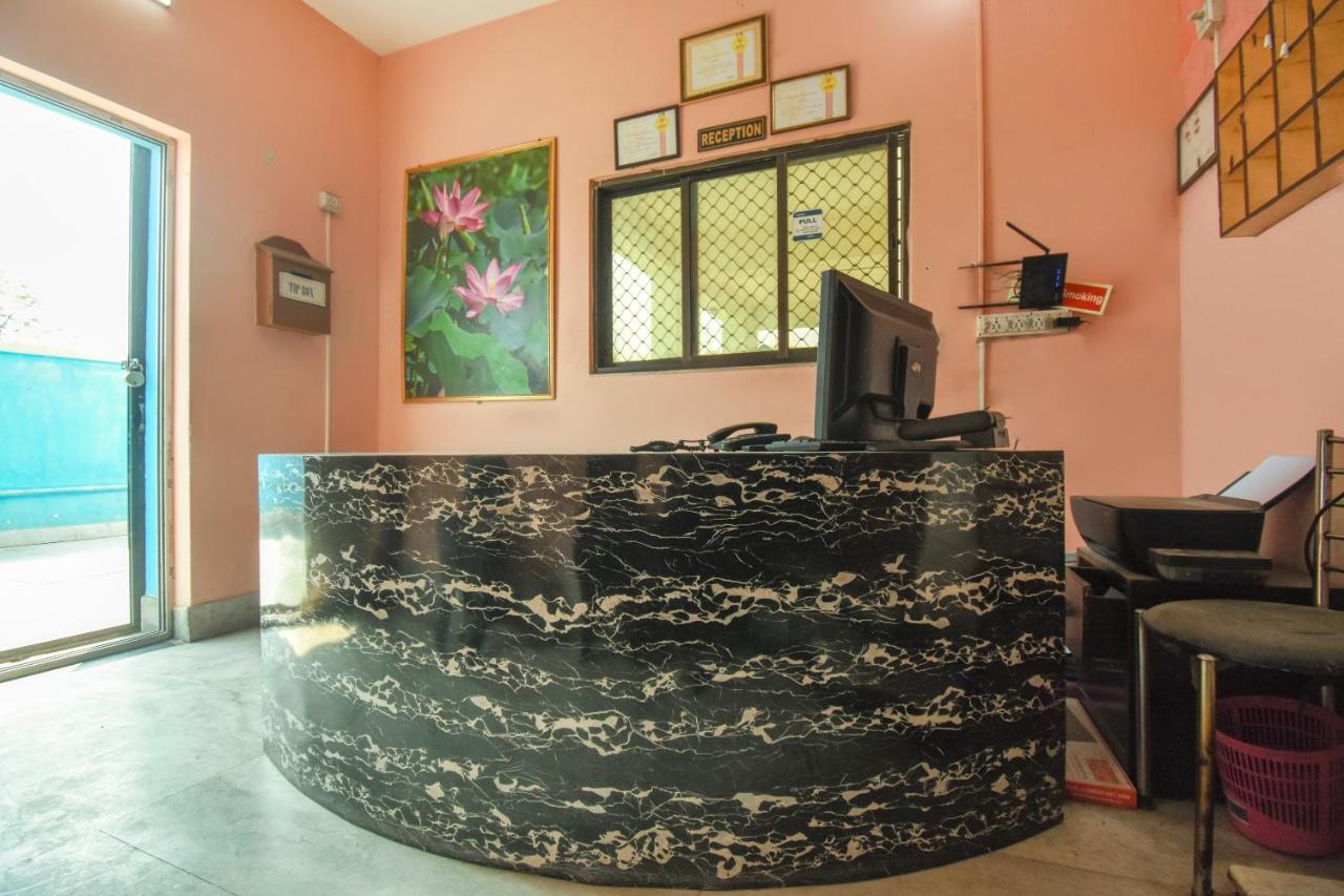 Hotel Oyo Flagship 72260 Seema International Gauripur Exterior foto